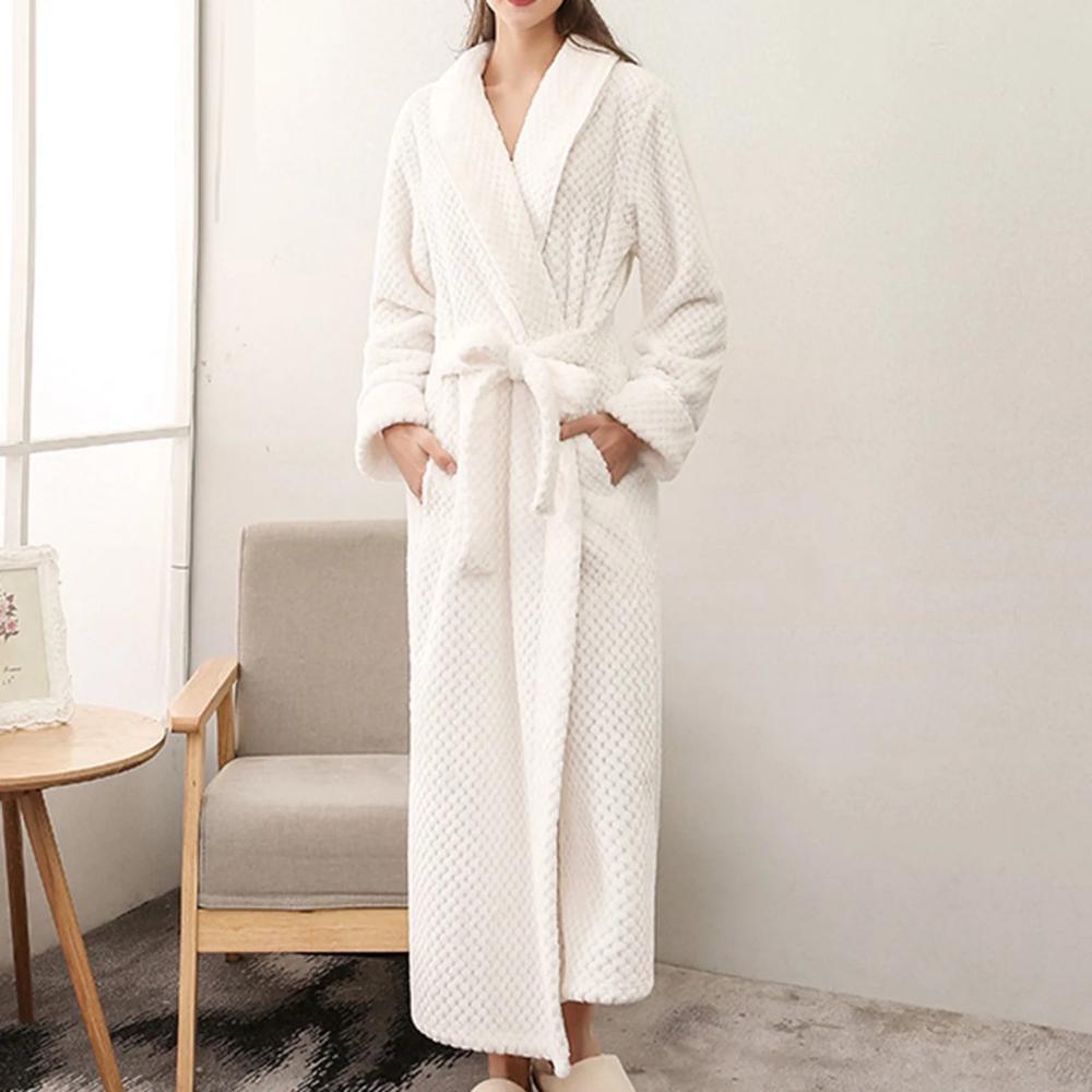 Unisex Fleece Winter Bathrobe With Pockets
