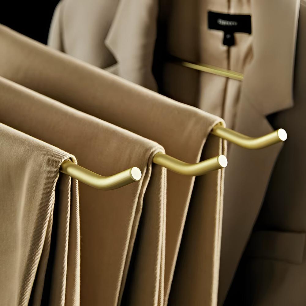 Set of 5 Minimalist Metal Wardrobe Hangers