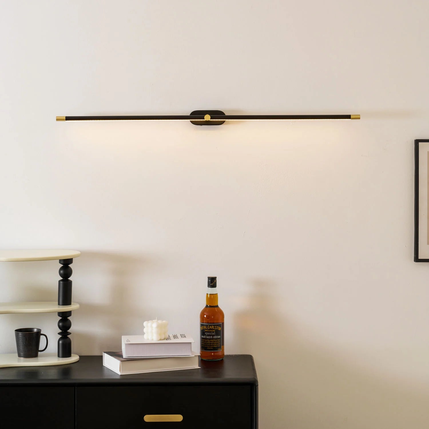 Lyne Rechargeable Cordless Linear Wall Lamp