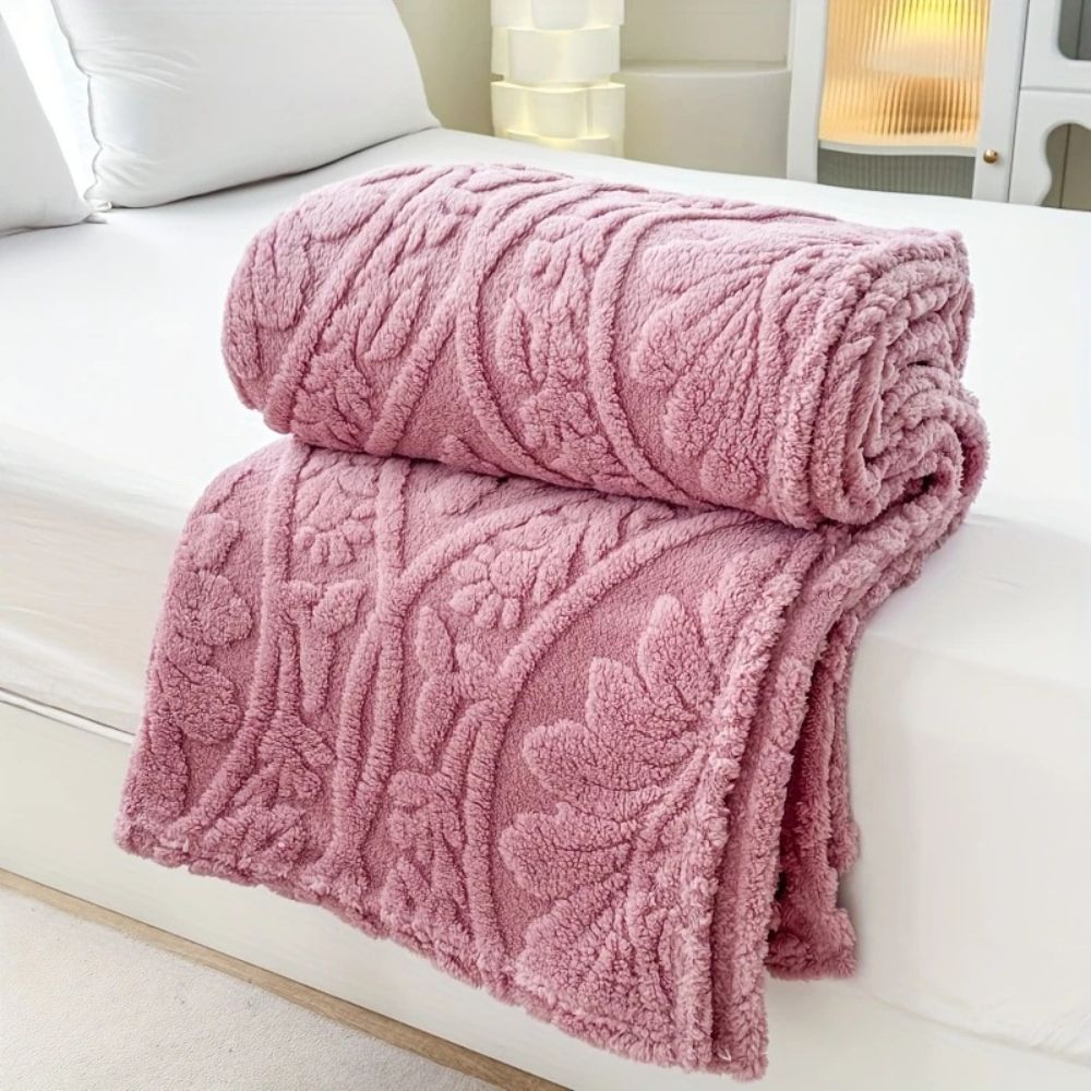Geometric Jacquard Fleece Throw Blanket