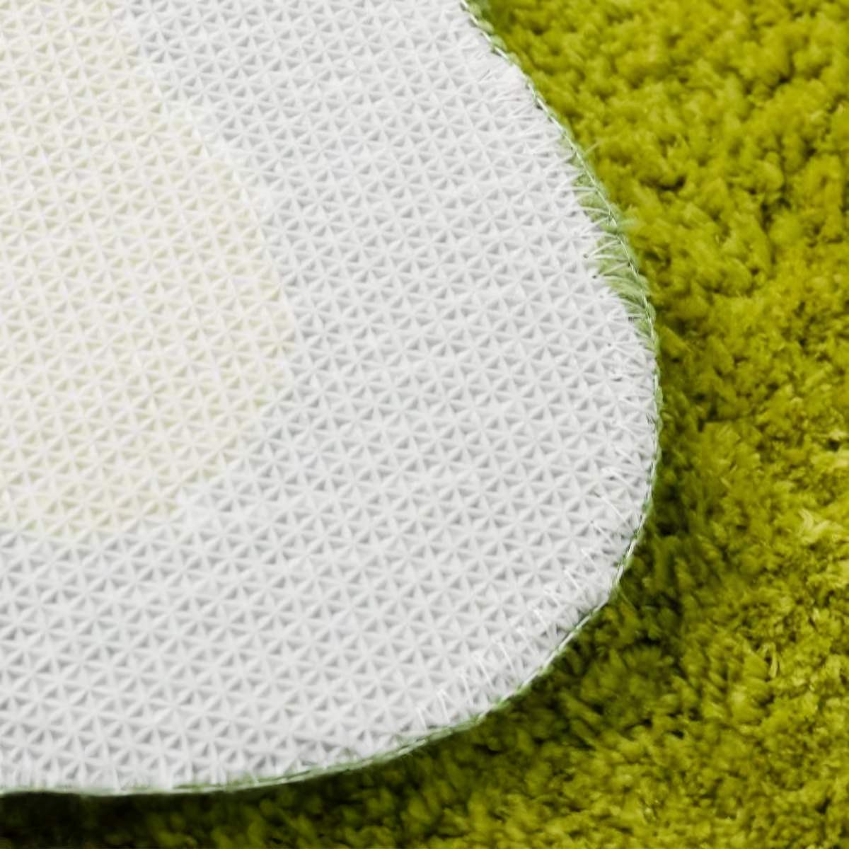 Simple Green Wavy Edge Floor Mat and Bath Mat