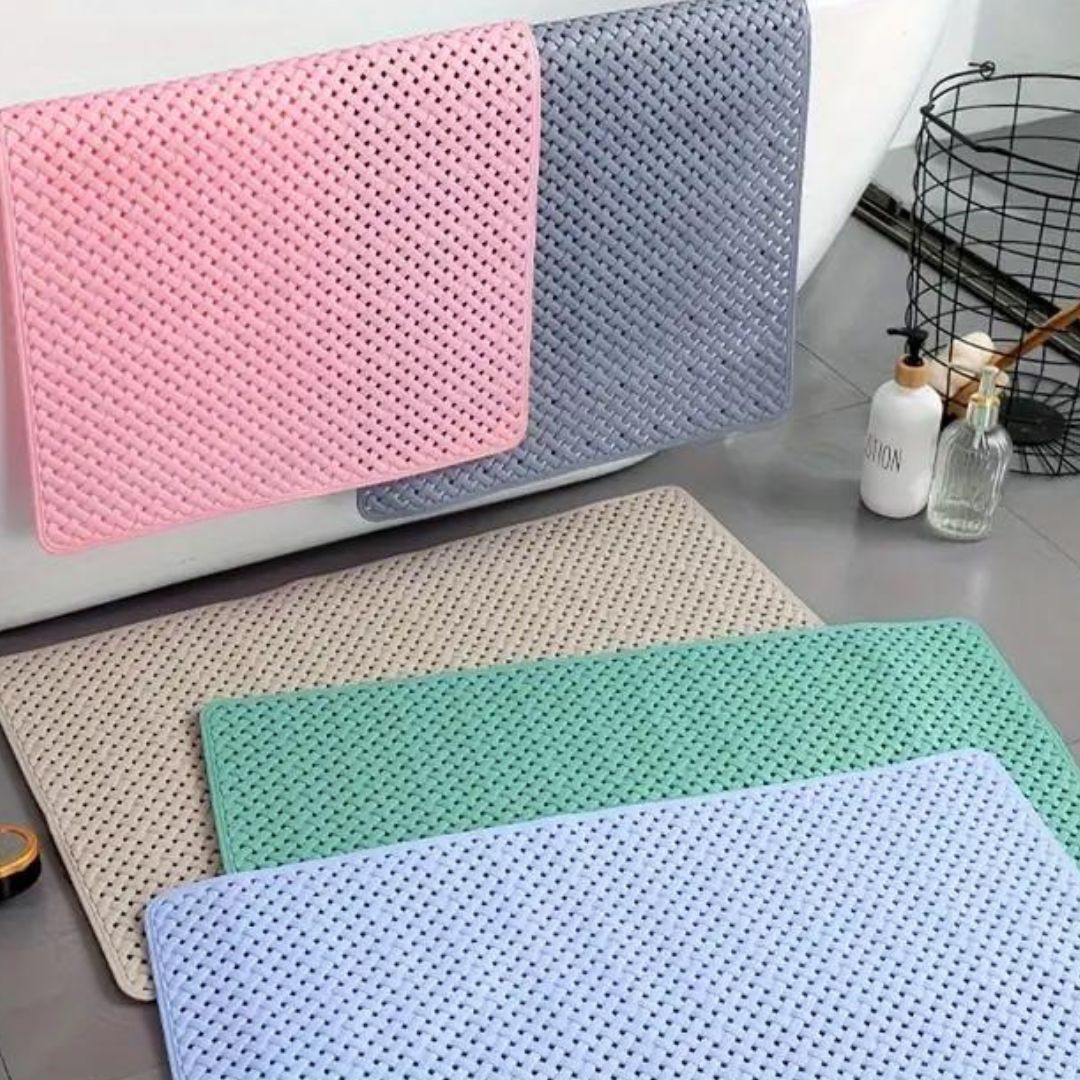 GripMaster non slip bathtub mat detail view 5