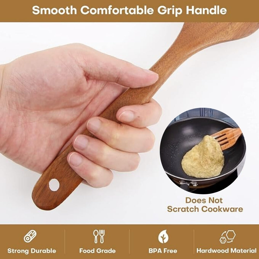 Wooden cooking utensil set in its setting