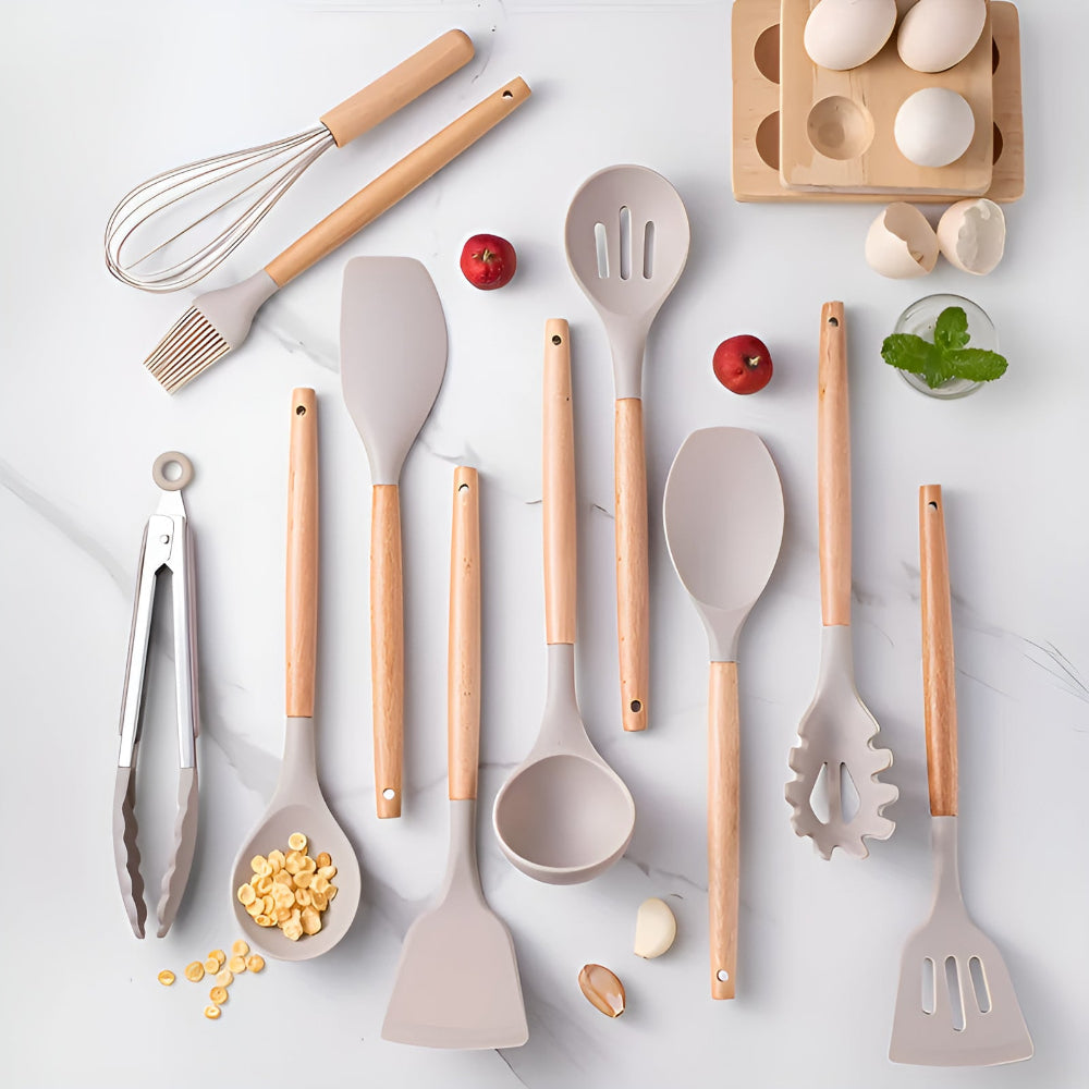 Silicone cooking utensils set detail view