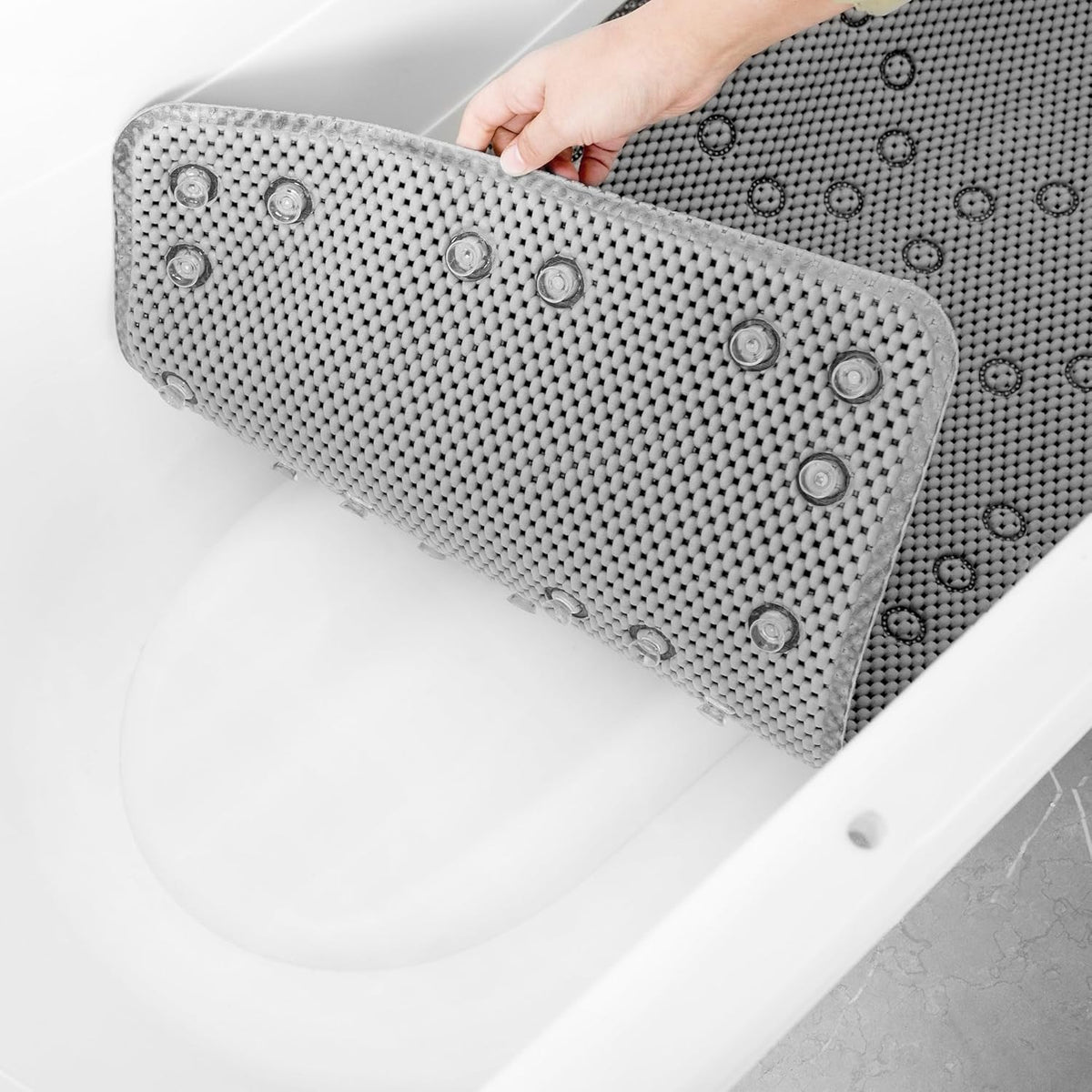 Soft foam bathtub mat suction cups underside