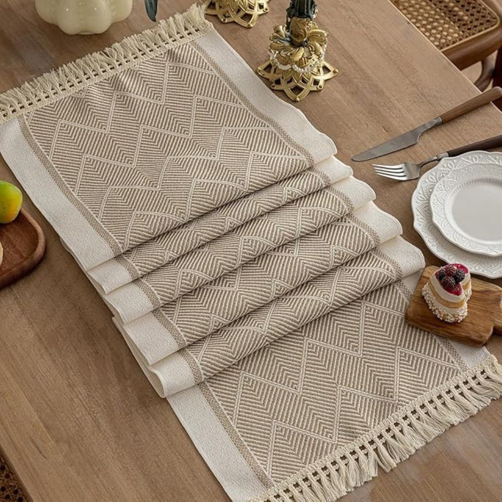 Zigzag loom table runner tassel detail