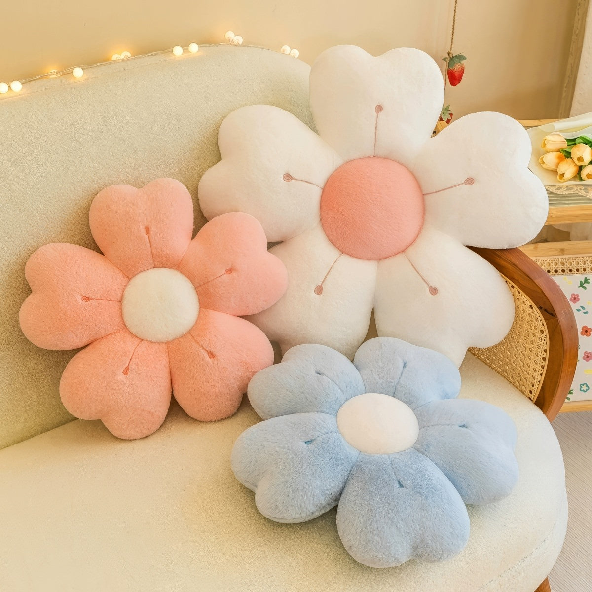 Plush Flower Shaped Throw Pillow